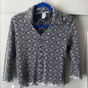 Vintage Dressbarn Black and White floral lace 3/4 sleeve button blouse